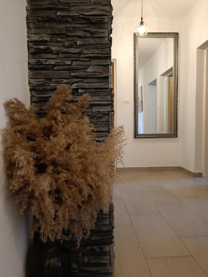 Apartman Brigita Appartement Biograd Na Moru Buitenkant foto